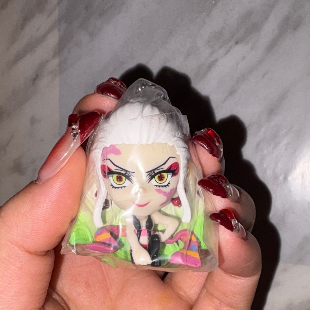 Daki - Demon slayer rare keychain 🤩